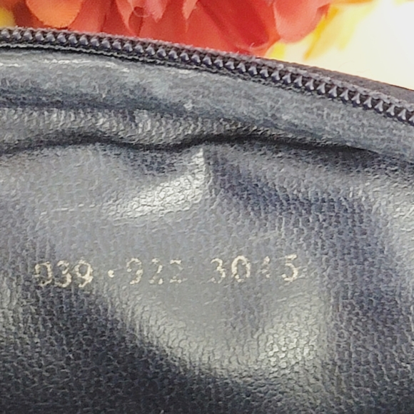 GUCCI CROSSBODY PURSE - Picture 6 of 11